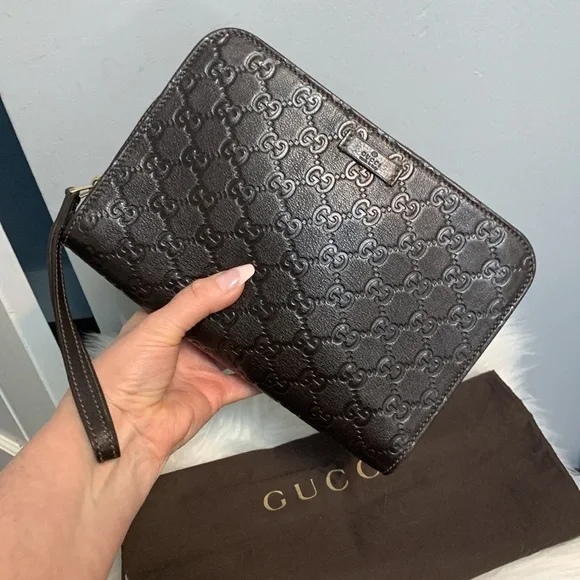 ❌SOLD❌Authentic Gucci all brown leather large clutch / wristlet w dustbag - Picture 3 of 17